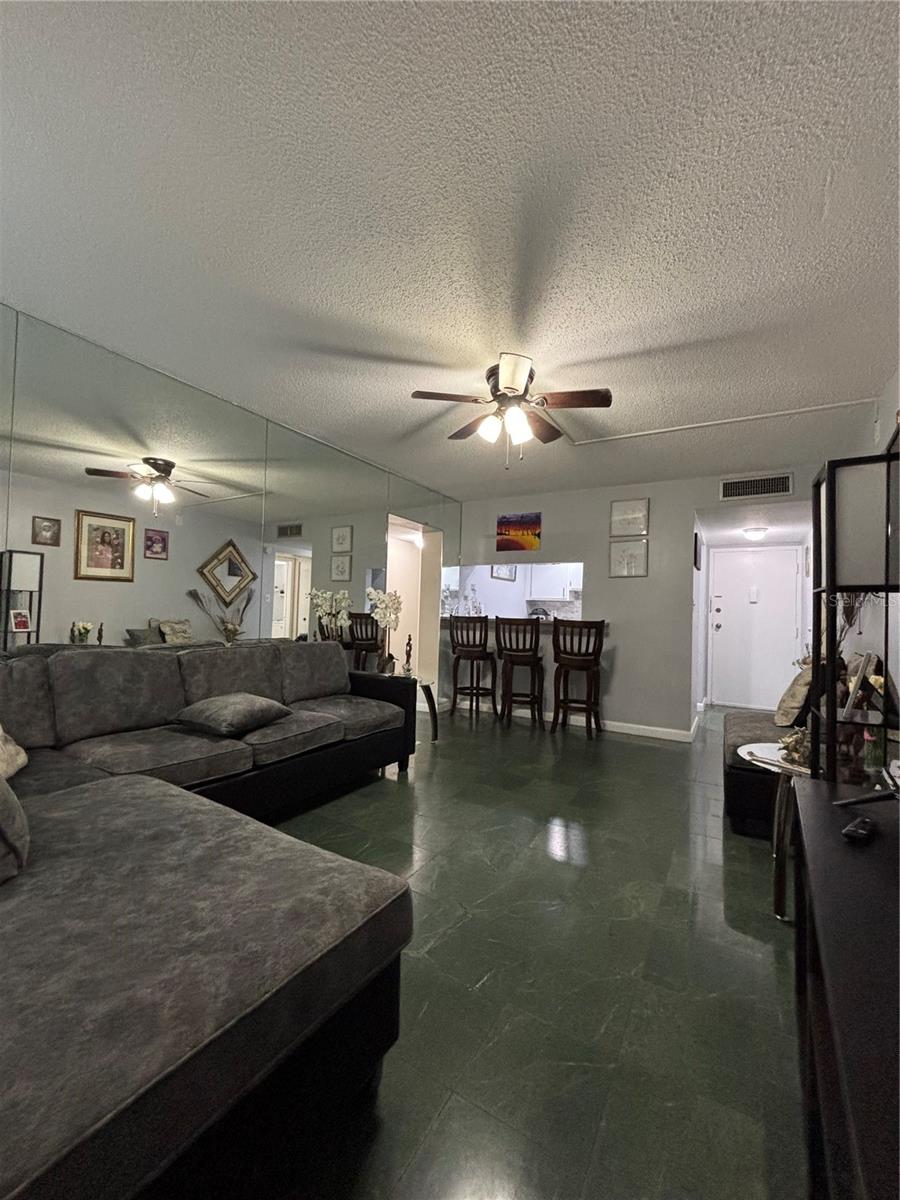 5820 Church Unit 348, Tampa, FL 33614