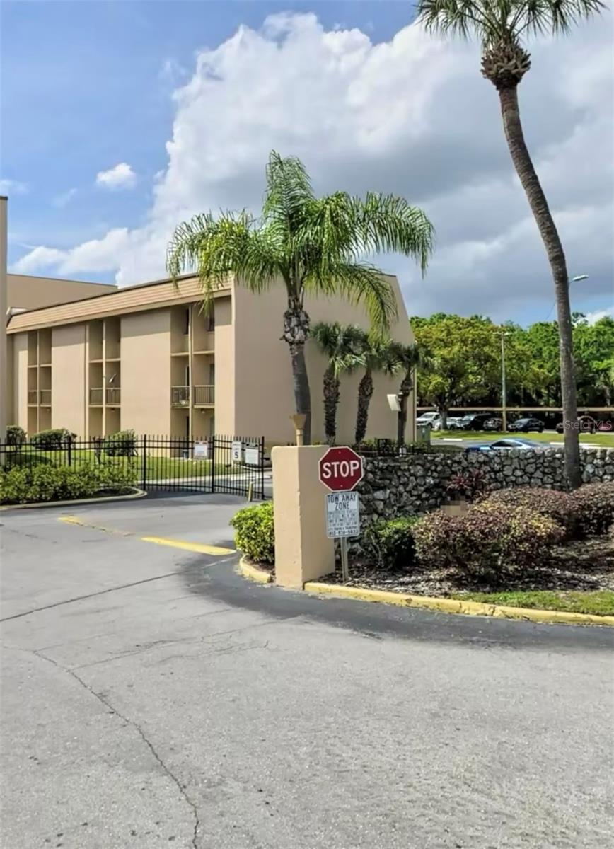 5820 Church Unit 348, Tampa, FL 33614