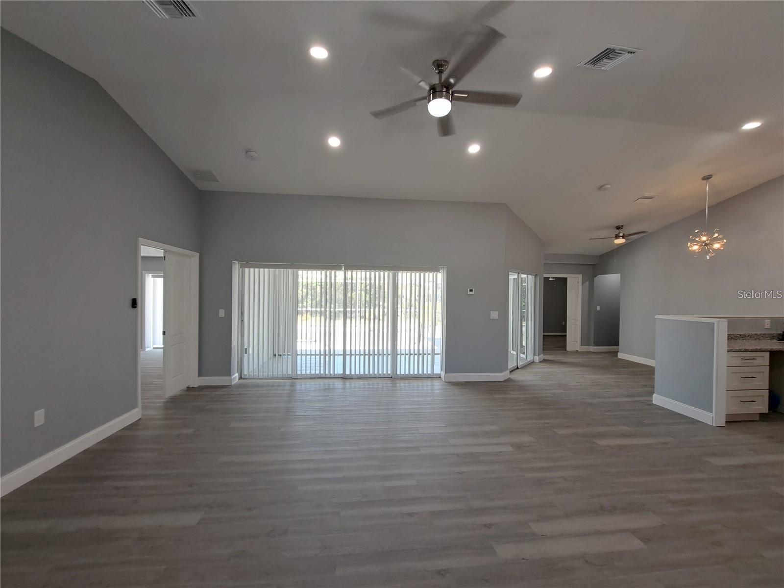 26 Clintwood, Englewood, FL 34223
