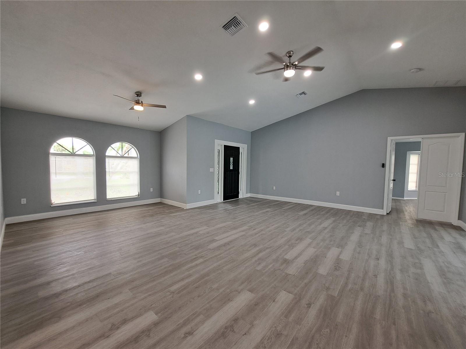 26 Clintwood, Englewood, FL 34223