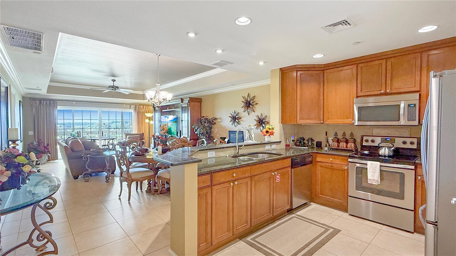 1370 Centre Court Ridge Unit 303, Reunion, FL 34747