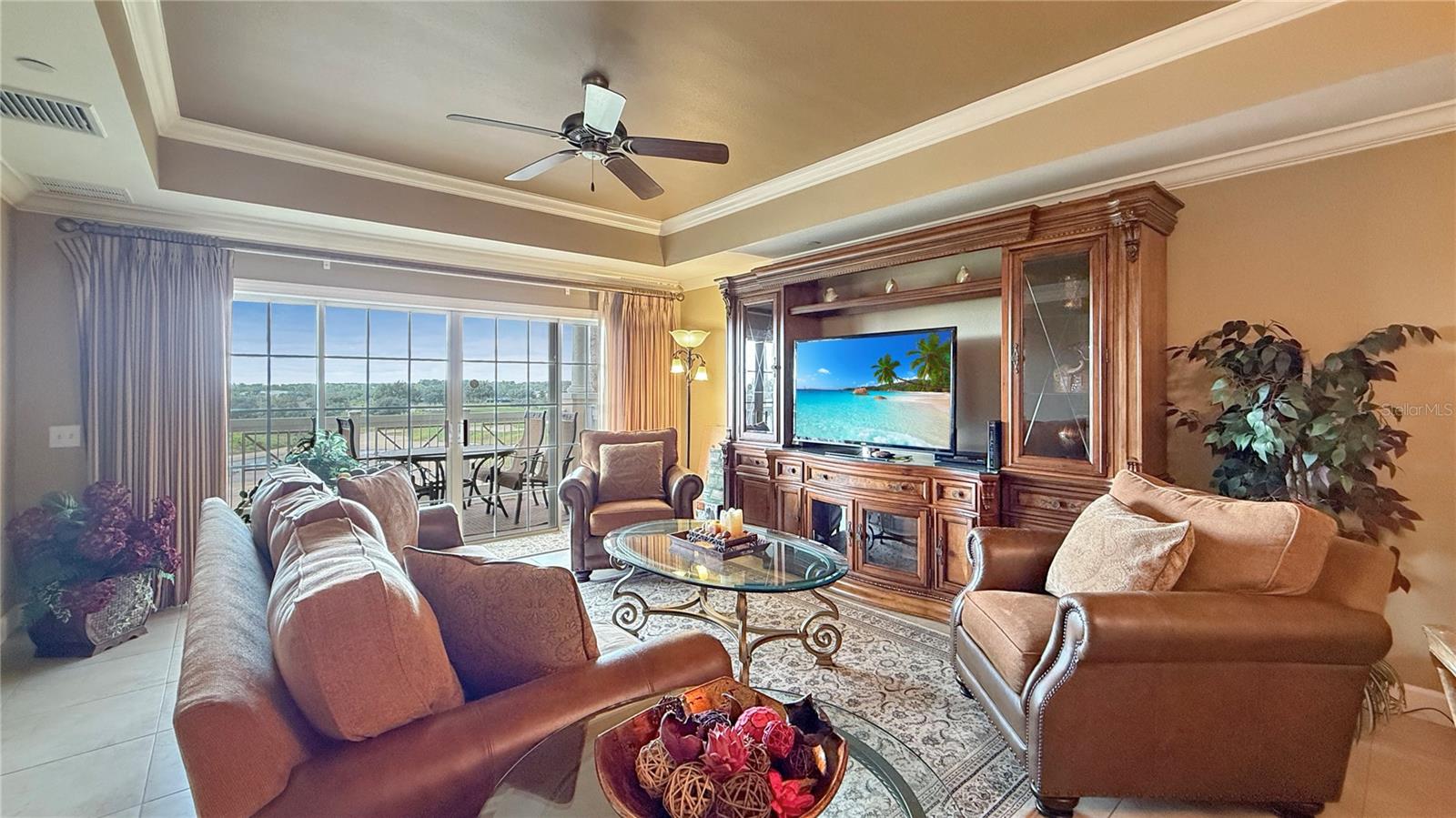 1370 Centre Court Ridge Unit 303, Reunion, FL 34747