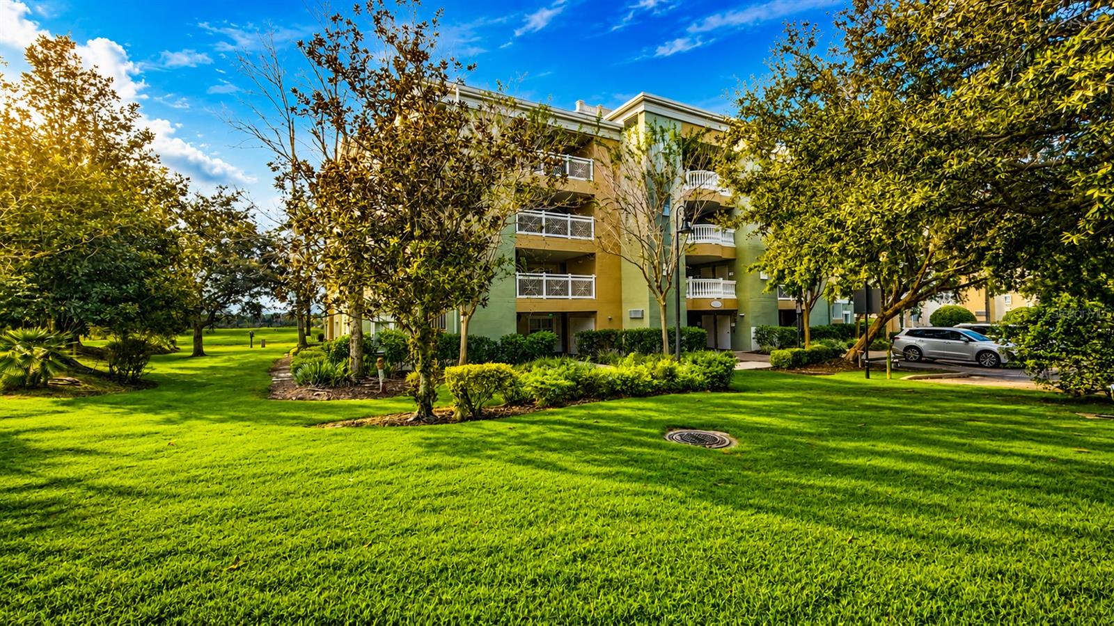 1370 Centre Court Ridge Unit 303, Reunion, FL 34747