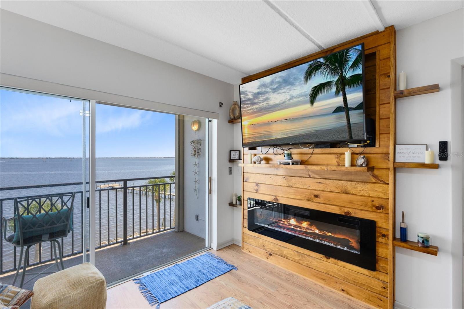 3901 Dixie Unit 409, Palm Bay, FL 32905