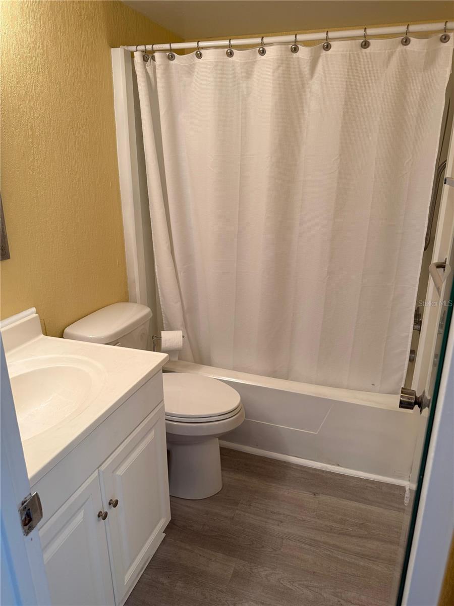 2207 Belleair Unit B22, Clearwater, FL 33764