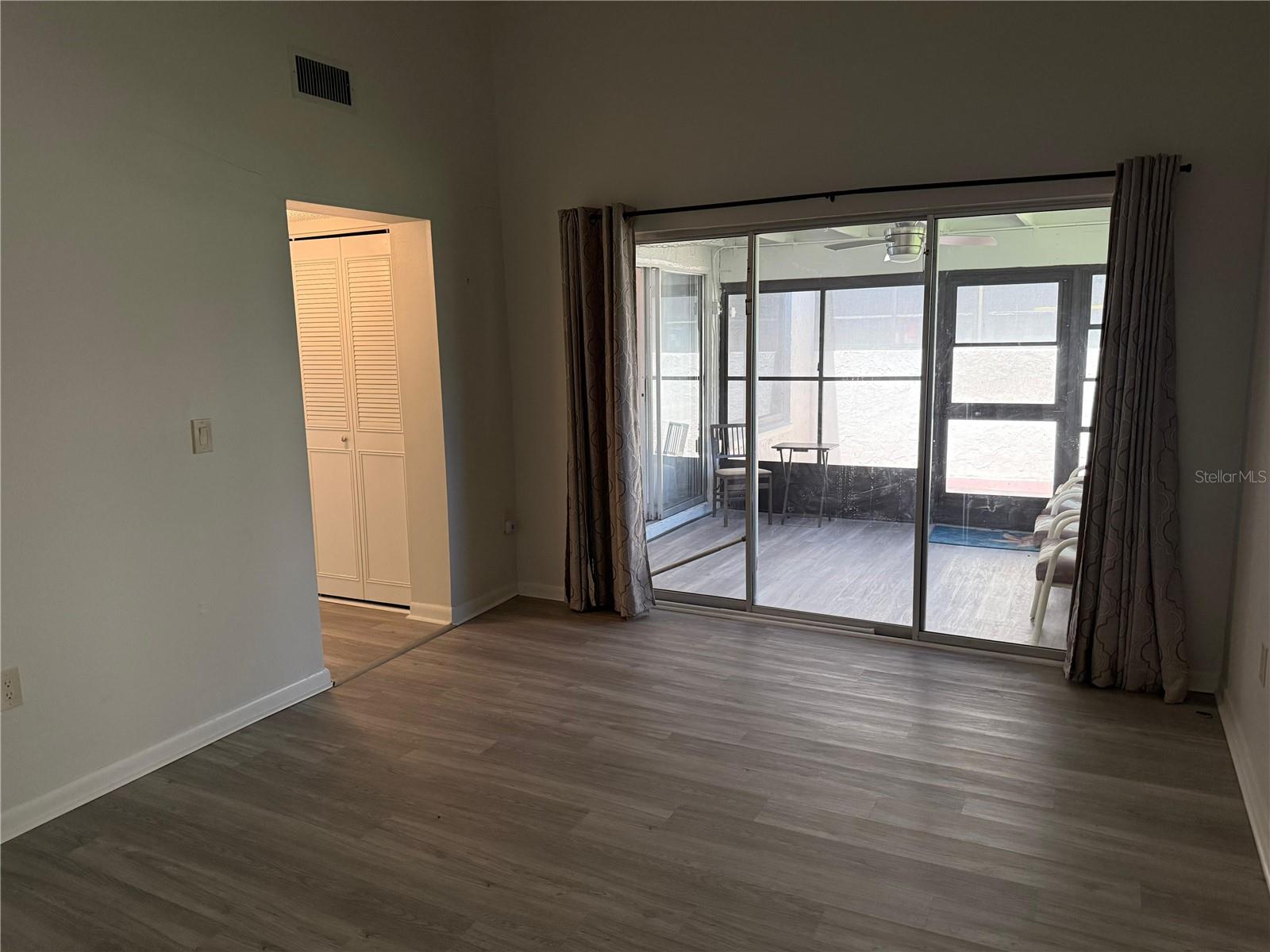 2207 Belleair Unit B22, Clearwater, FL 33764