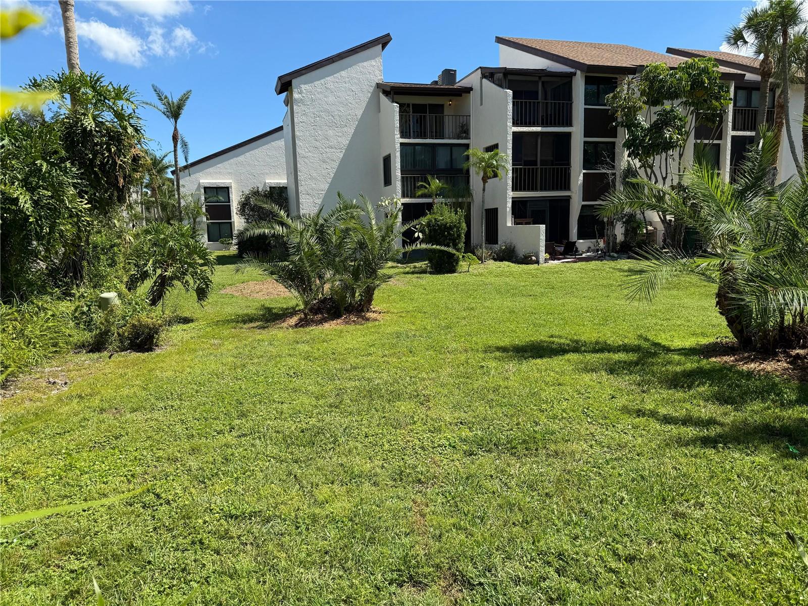 2207 Belleair Unit B22, Clearwater, FL 33764