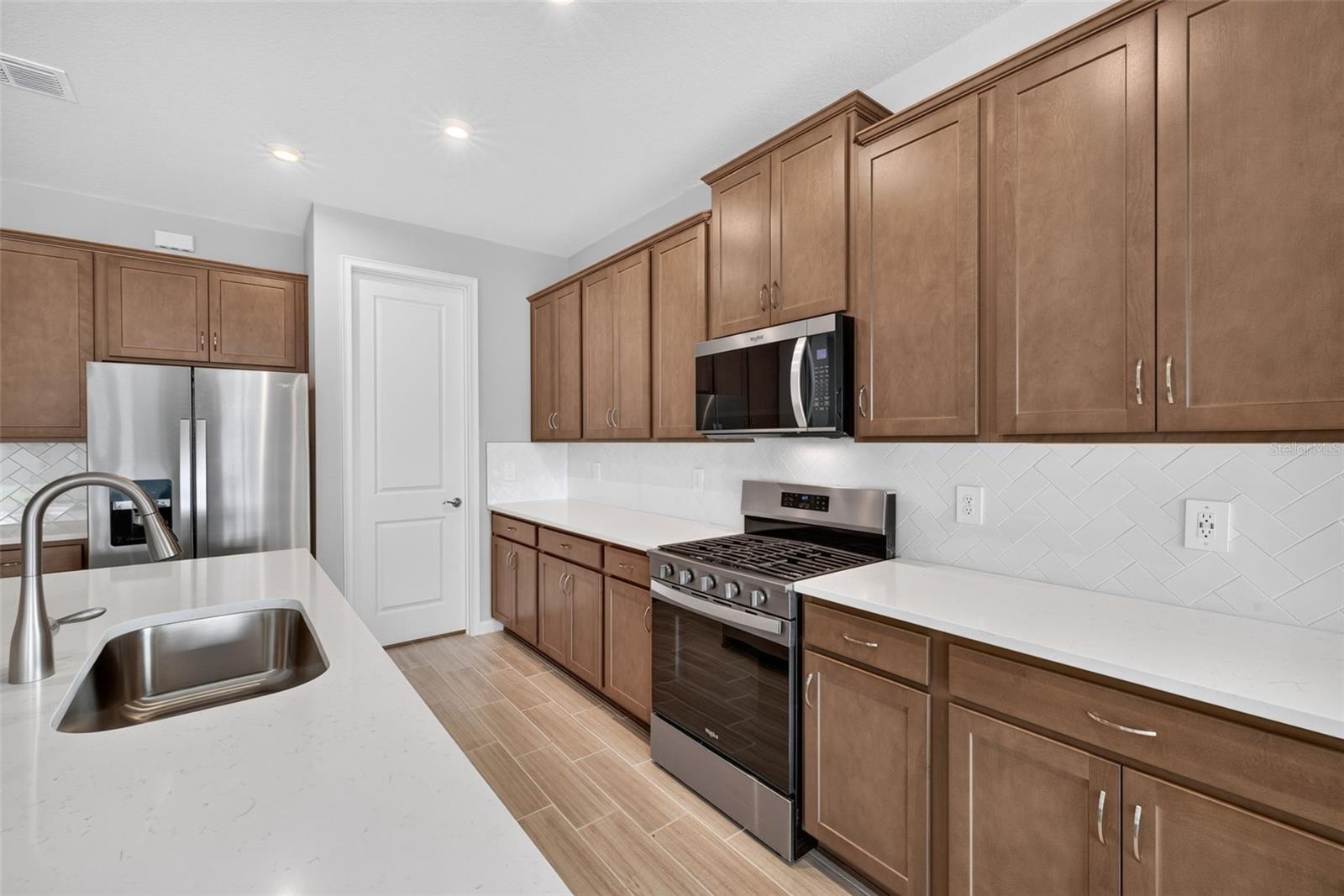 9240 Derbyshire, Parrish, FL 34219