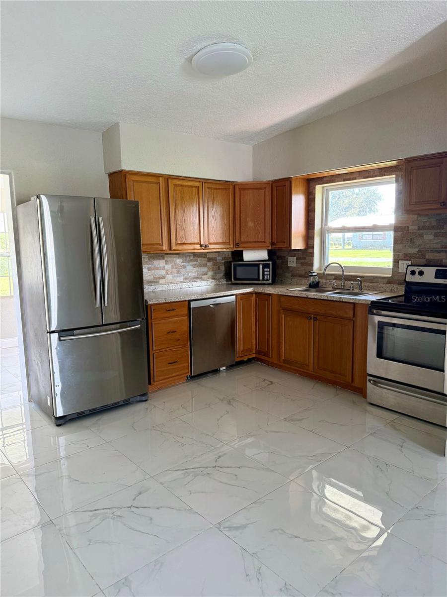 1601 Roselawn, Winter Haven, FL 33880