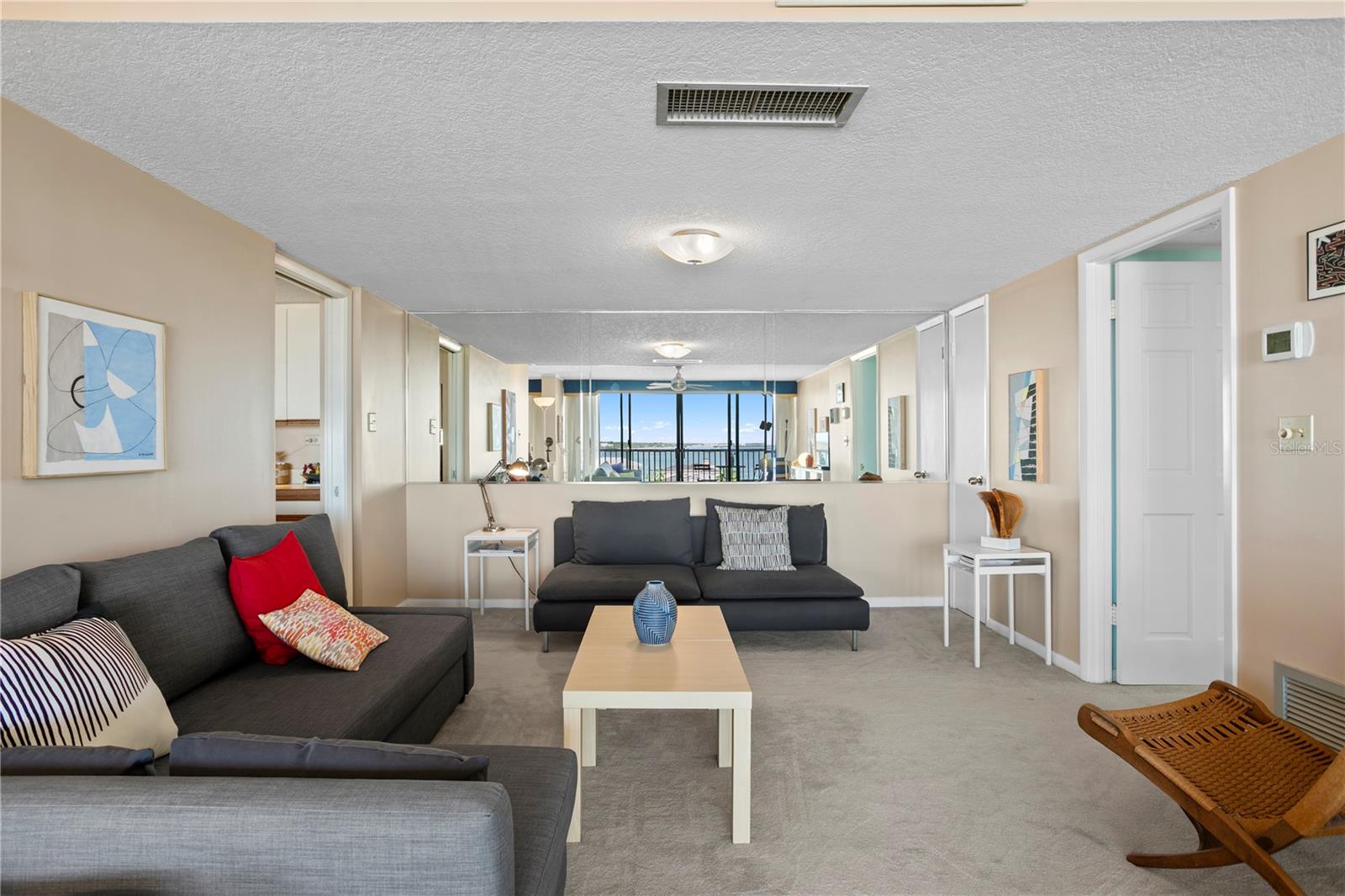 450 Treasure Island Unit 702, Treasure Island, FL 33706