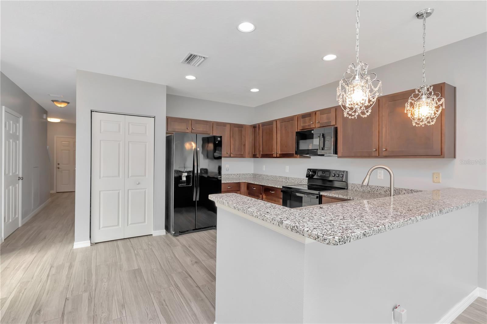 4035 11th, Bradenton, FL 34208