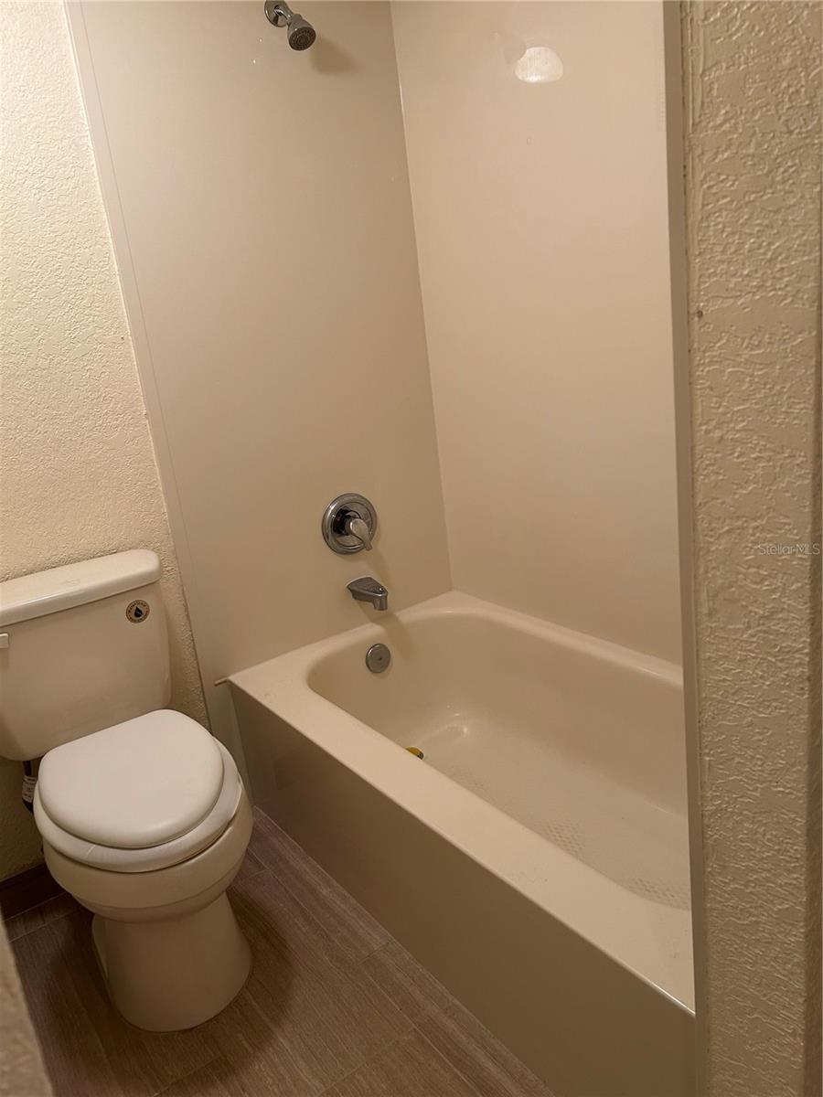 108 Clocktower Unit 261, Brandon, FL 33510