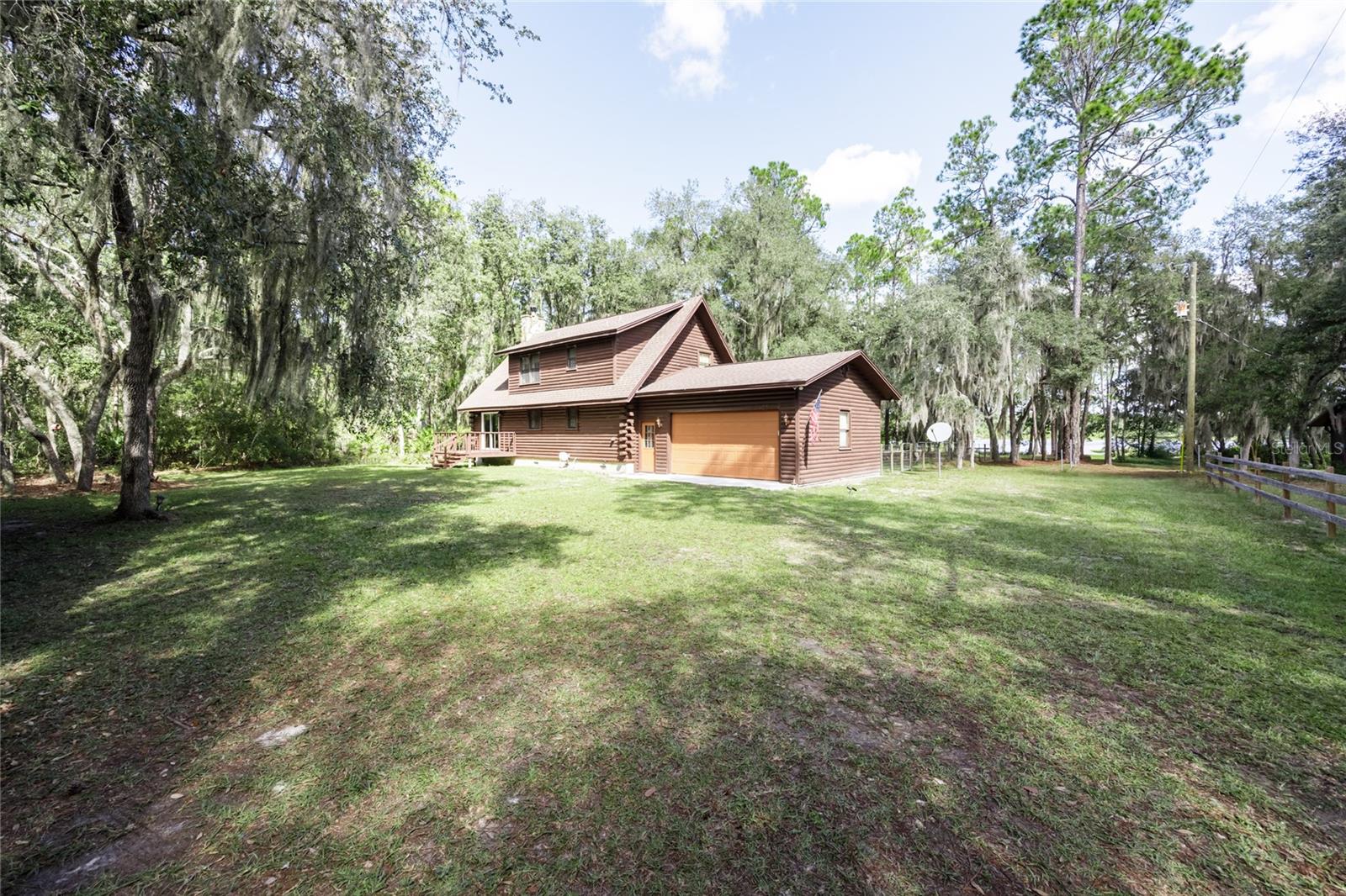 239 Riley Lake, Hawthorne, FL 32640
