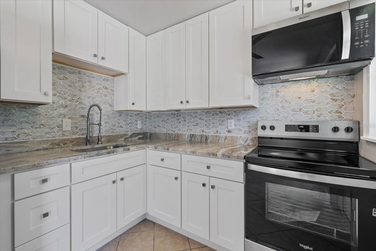 6024 Merril, North Port, FL 34287