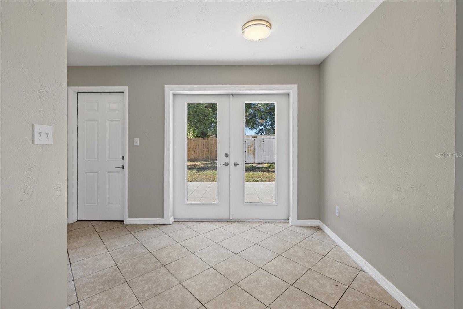 6024 Merril, North Port, FL 34287