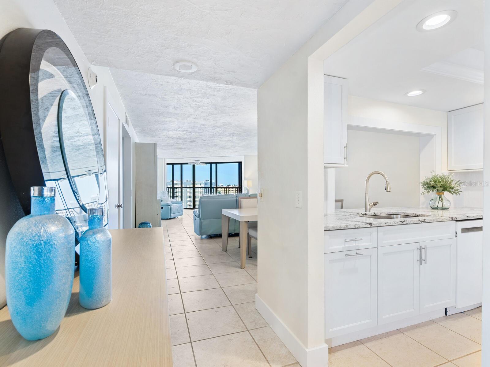 5880 Midnight Pass Unit 906, Sarasota, FL 34242