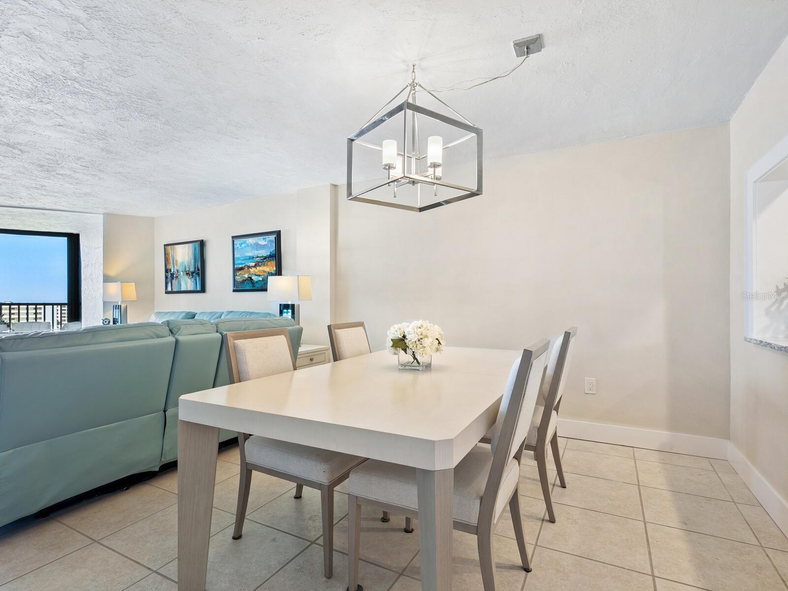 5880 Midnight Pass Unit 906, Sarasota, FL 34242