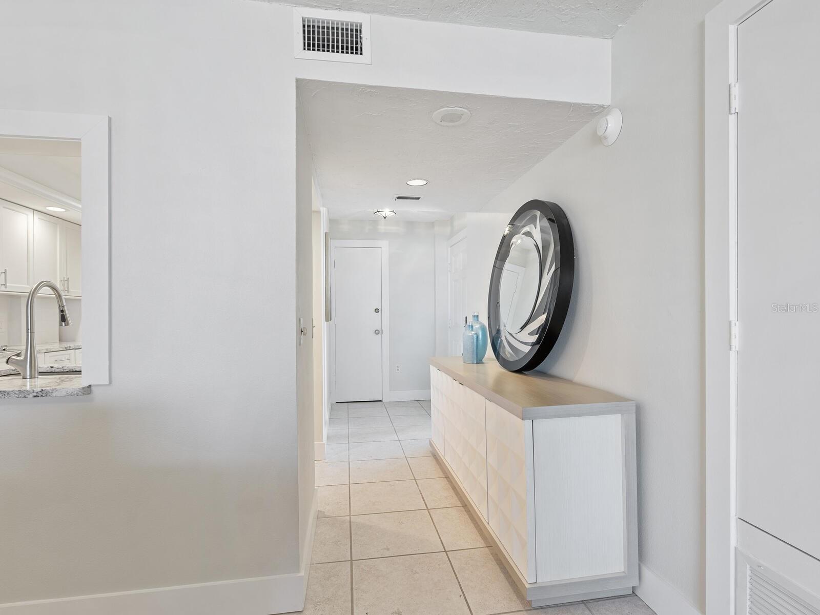 5880 Midnight Pass Unit 906, Sarasota, FL 34242
