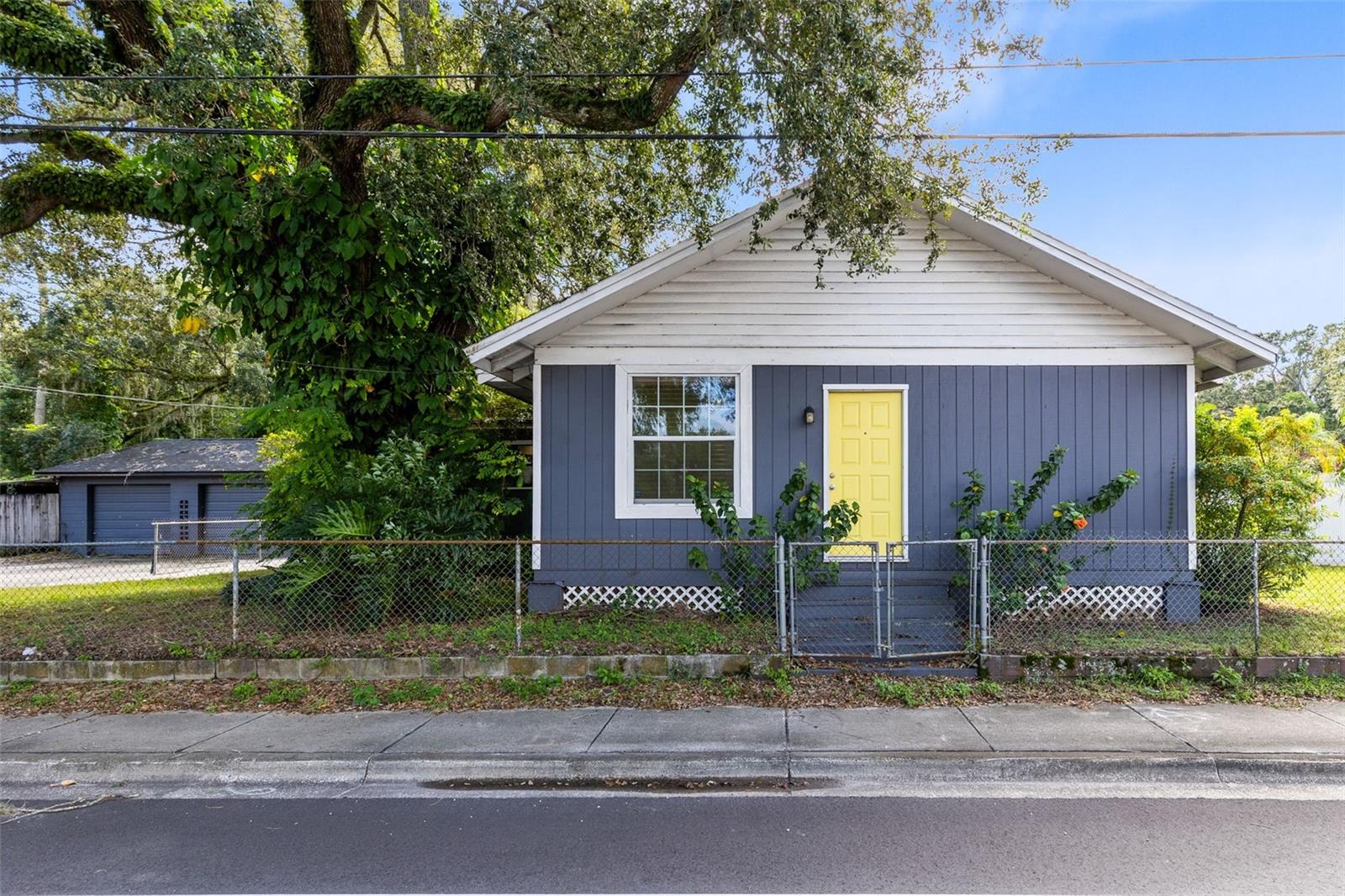701 25th, Sanford, FL 32771