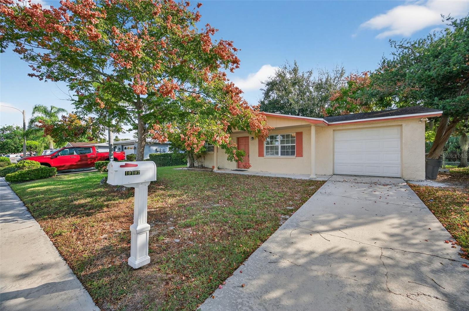 10102 Glen Moor, Port Richey, FL 34668