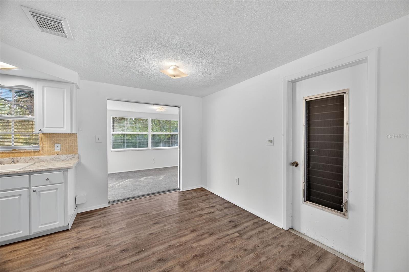 10102 Glen Moor, Port Richey, FL 34668