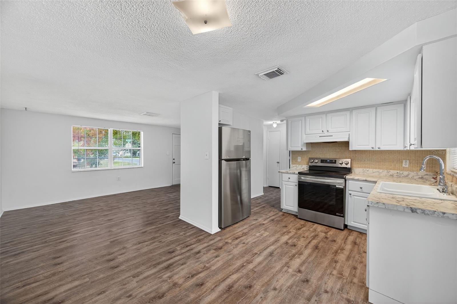 10102 Glen Moor, Port Richey, FL 34668