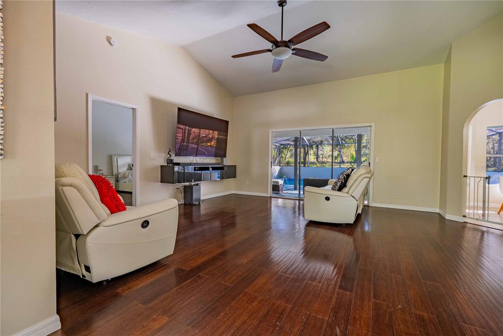 14214 Cinnaman, Weeki Wachee, FL 34614