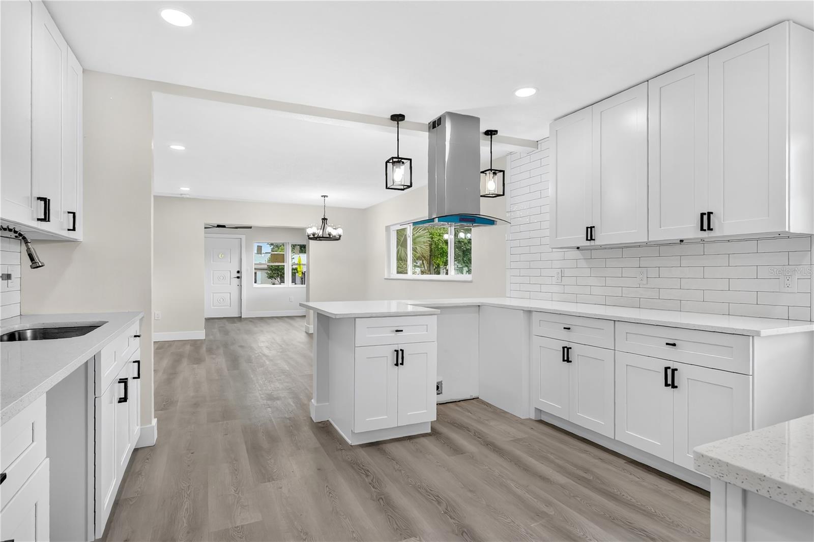 2612 Roxbury, Winter Park, FL 32789