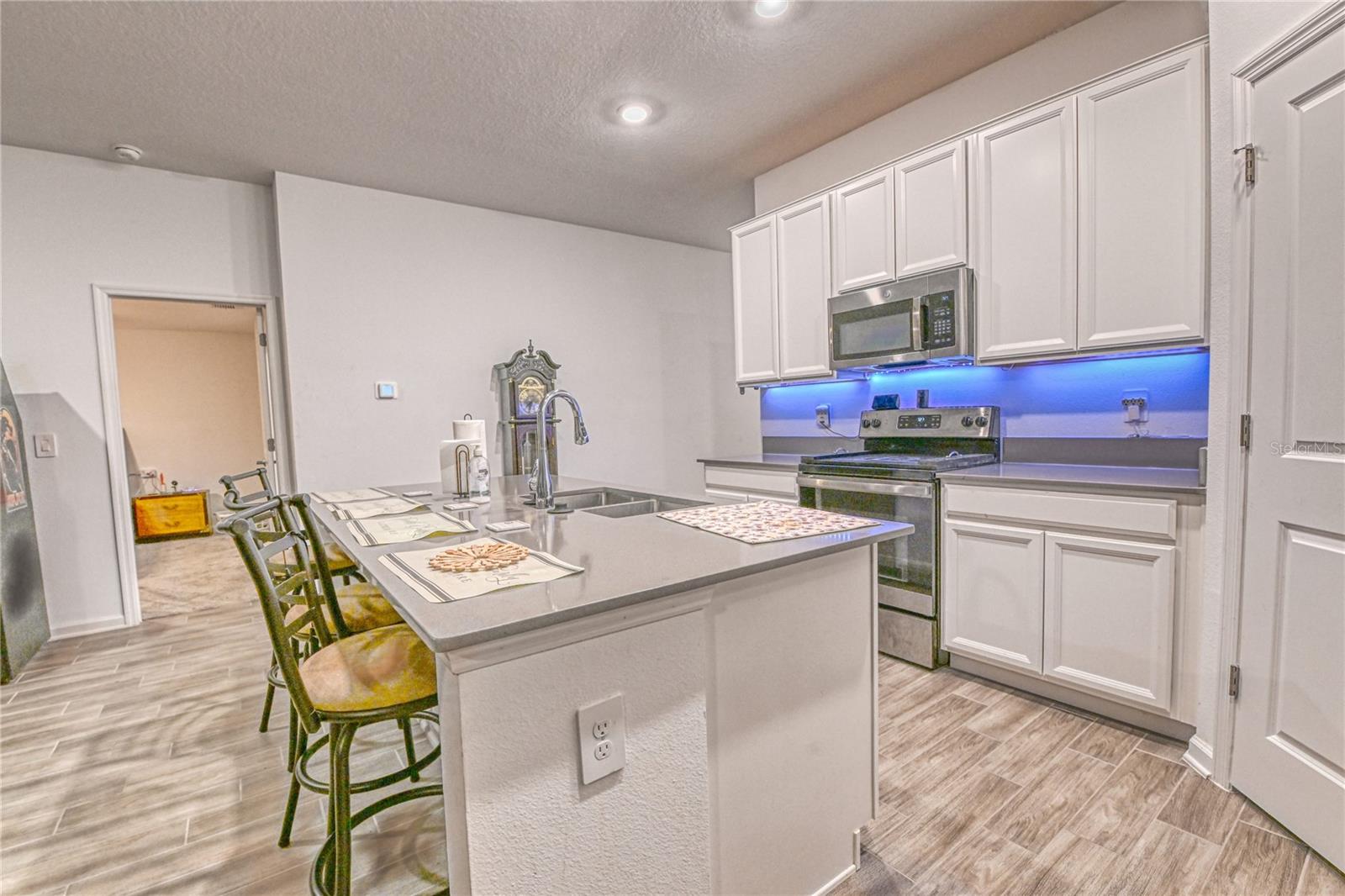 1159 Pomelo, Davenport, FL 33837