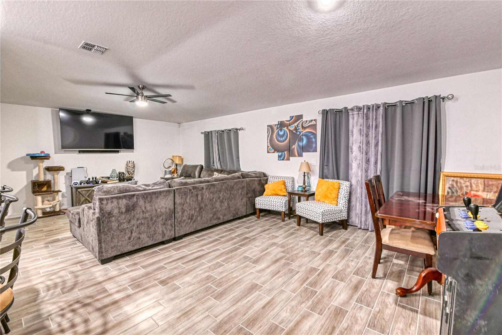 1159 Pomelo, Davenport, FL 33837