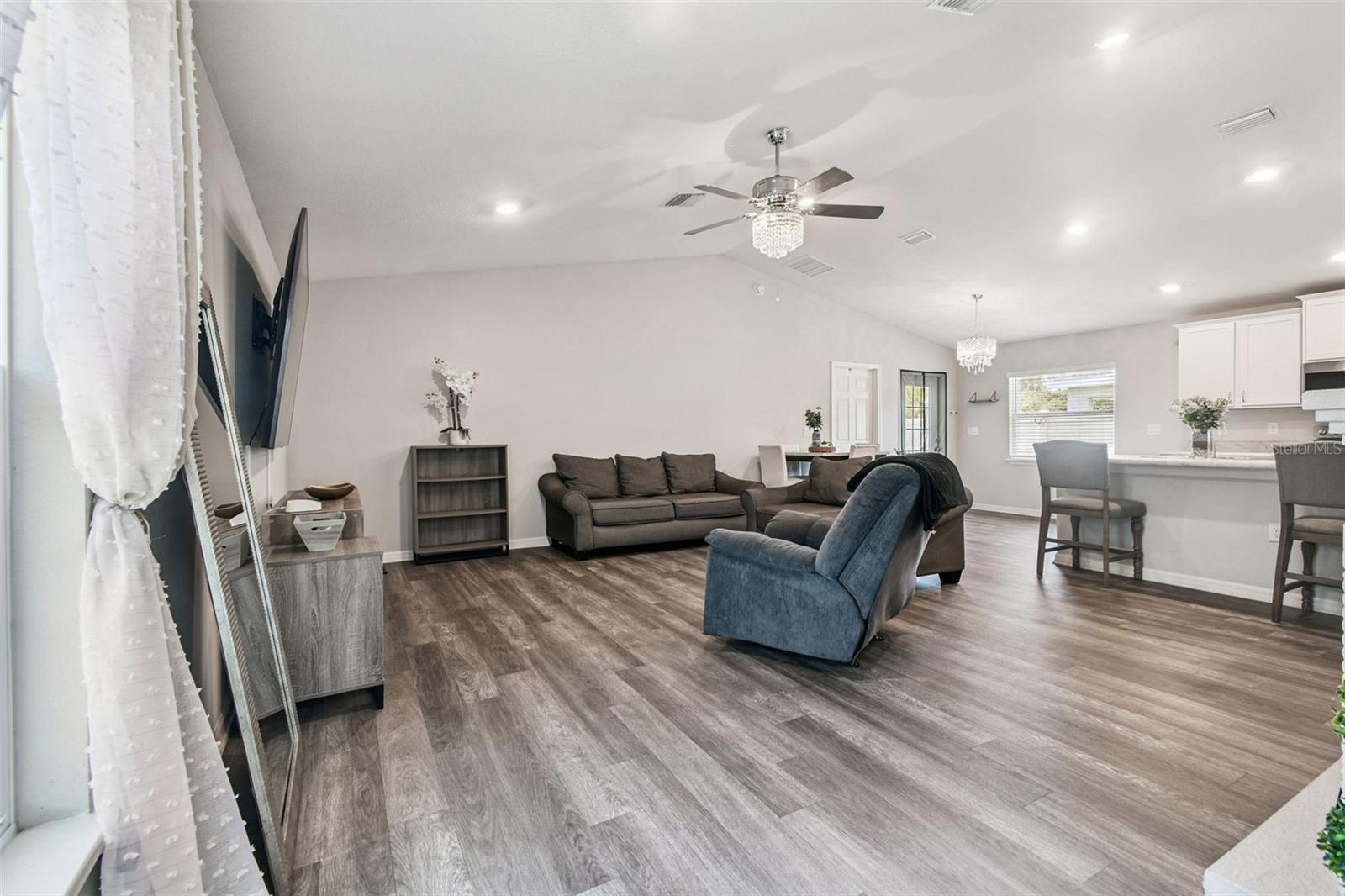 114 Eagle Summit, Ruskin, FL 33570