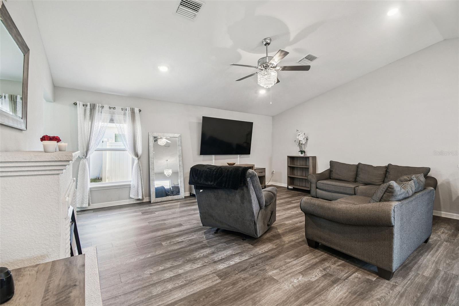 114 Eagle Summit, Ruskin, FL 33570