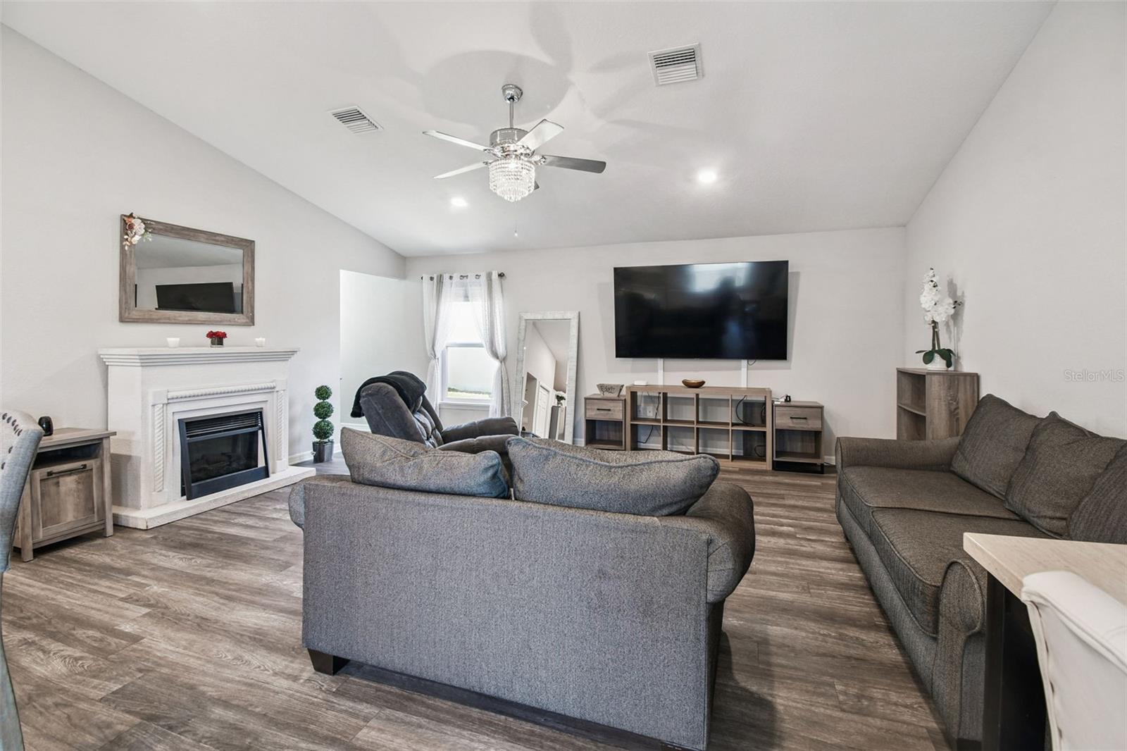 114 Eagle Summit, Ruskin, FL 33570