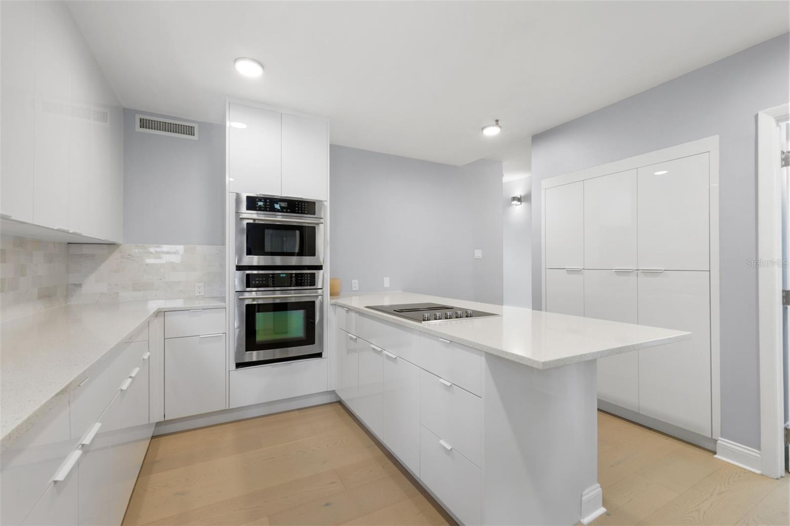 4950 Bayshore Unit 23, Tampa, FL 33611