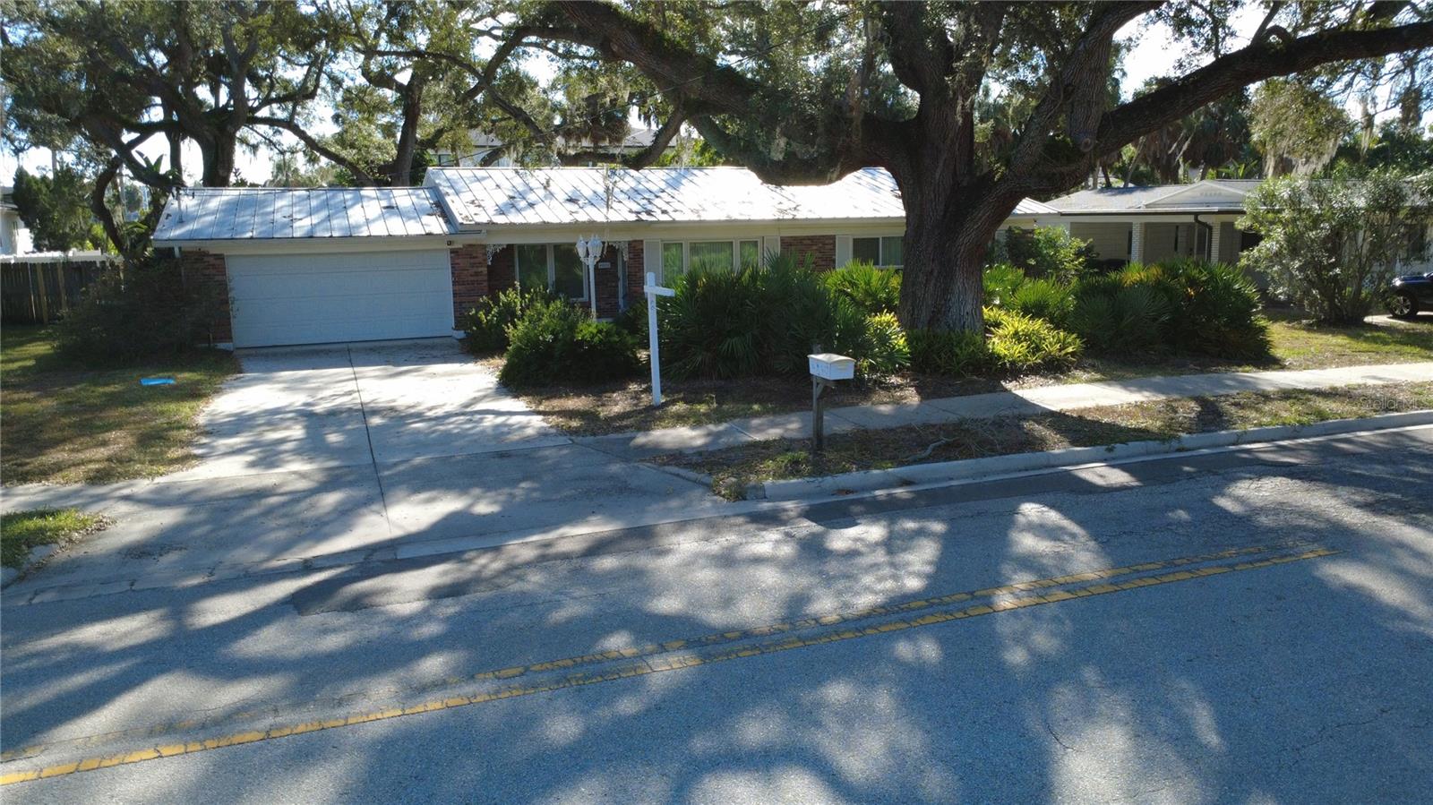4806 San Jose, Tampa, FL 33629