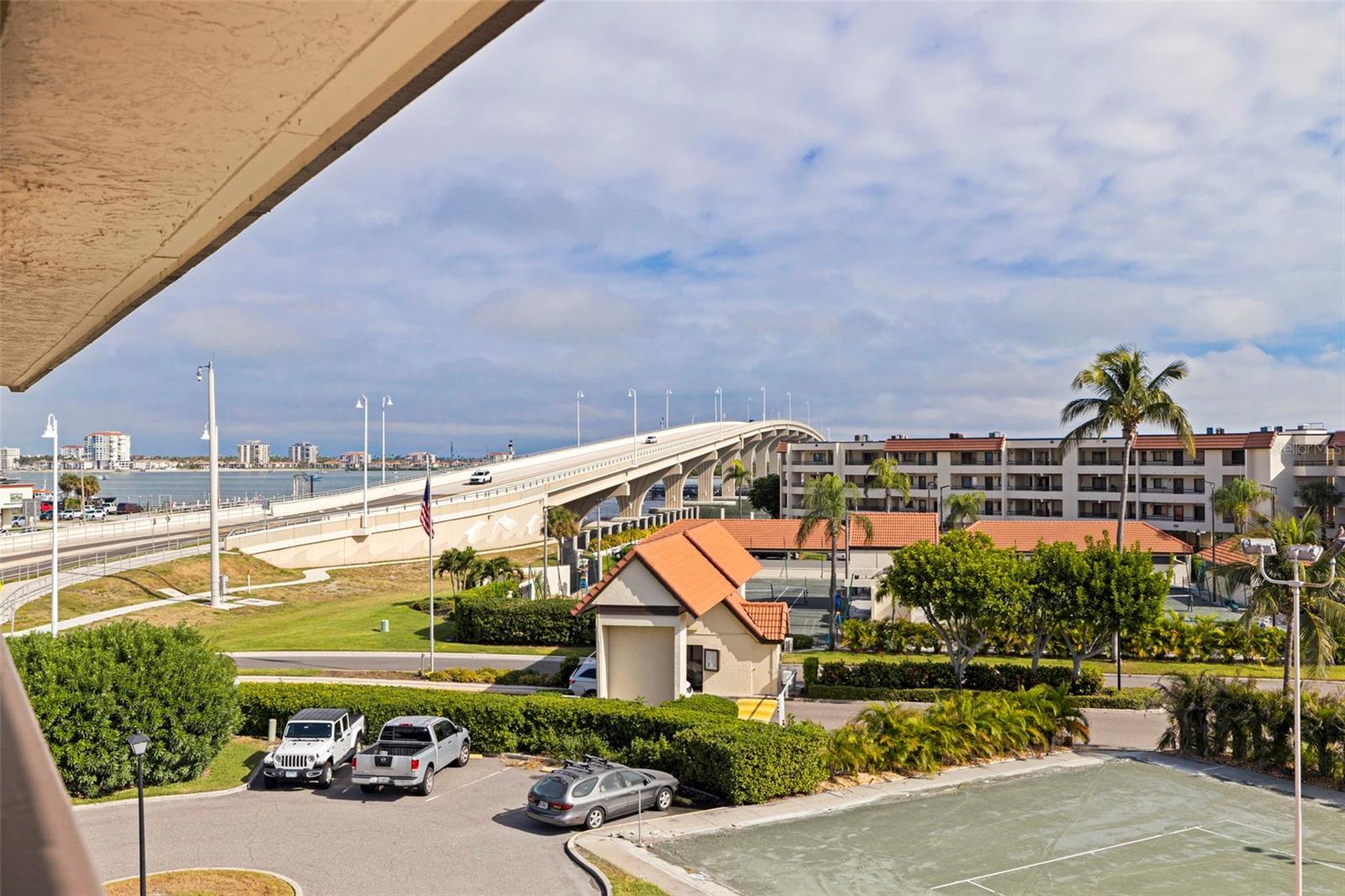 106 1st Unit 315, Tierra Verde, FL 33715