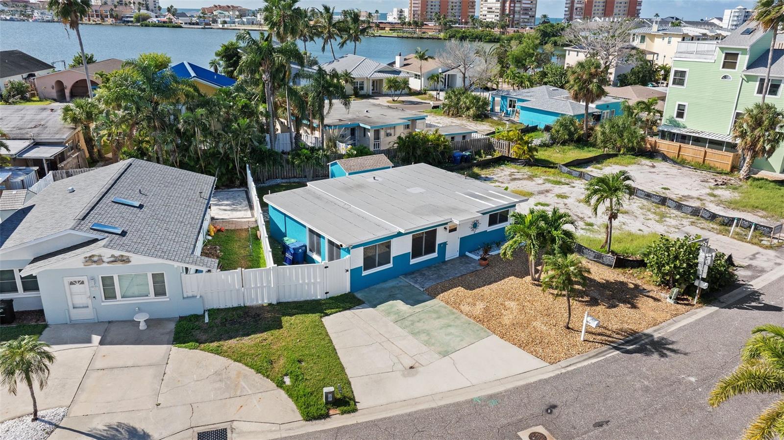 675 182nd, Redington Shores, FL 33708
