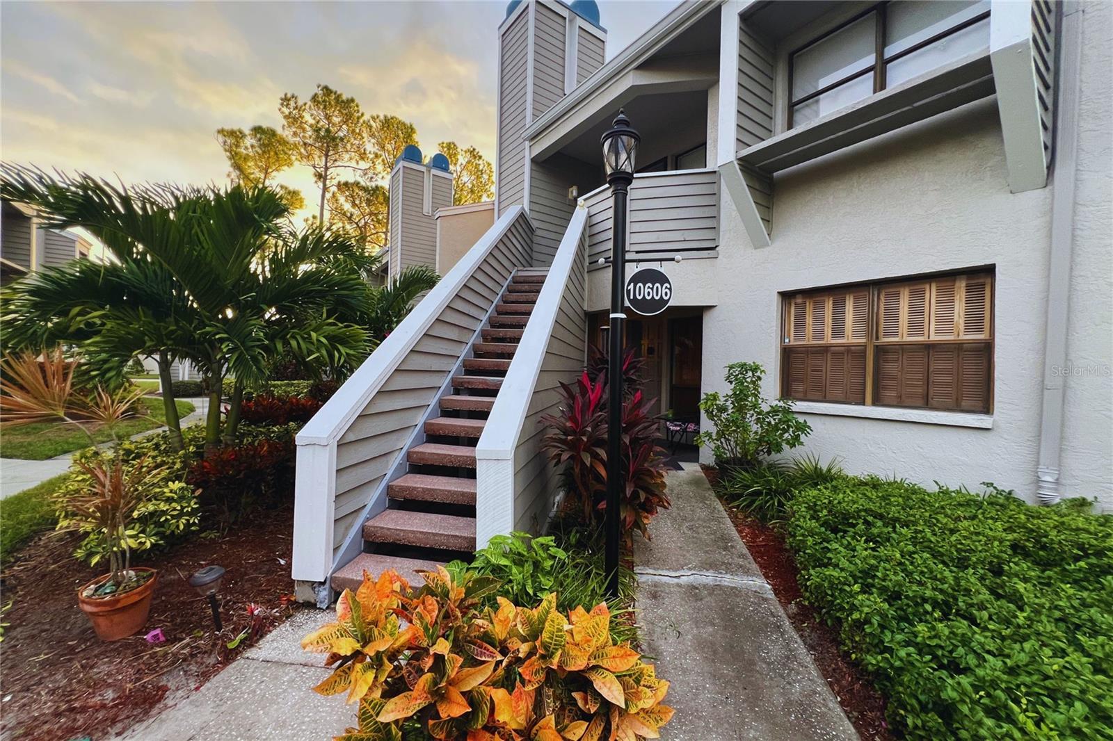 10606 Longwood Unit 203b, Seminole, FL 33777