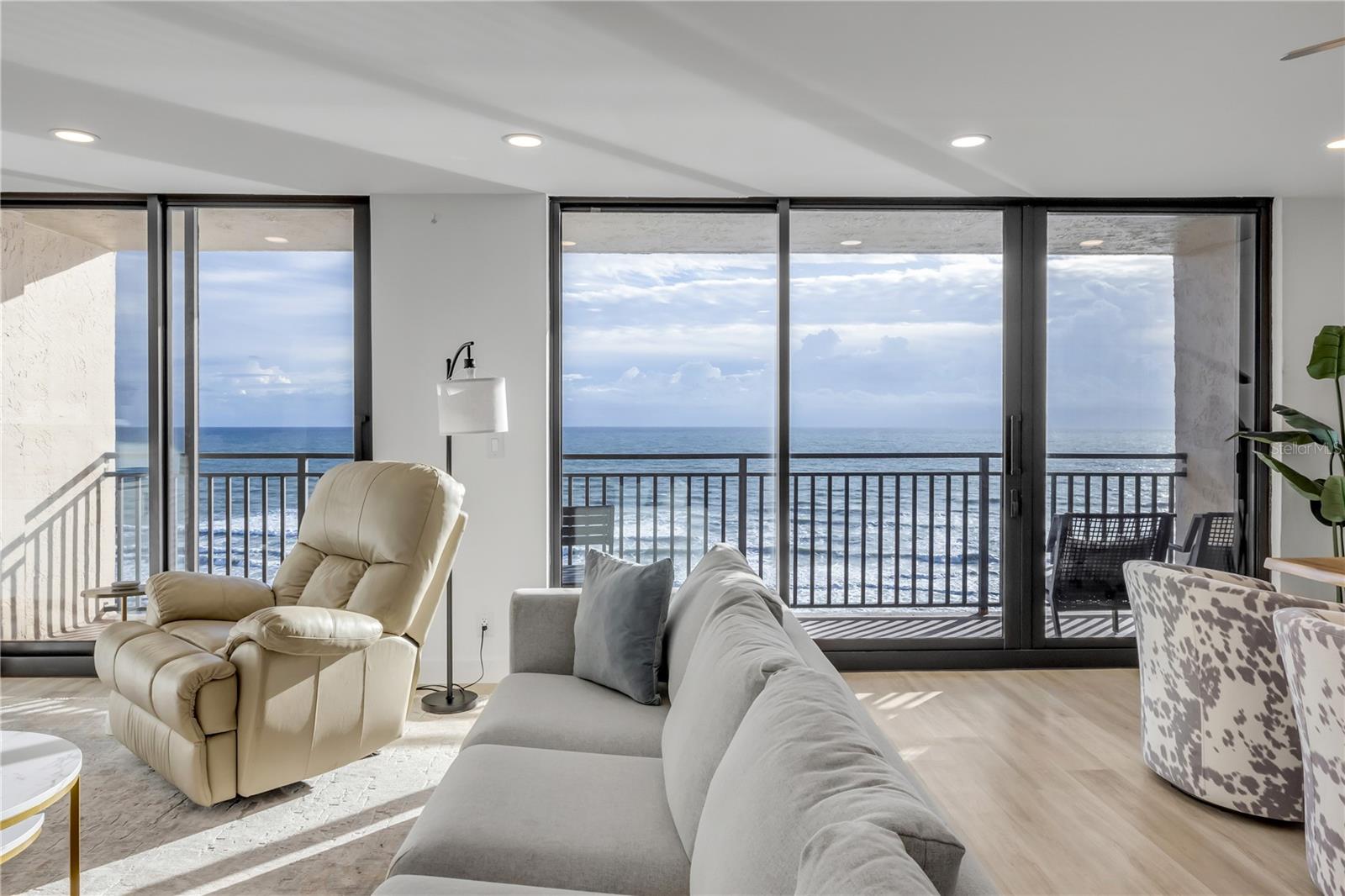 4139 Atlantic Unit B707, New Smyrna Beach, FL 32169