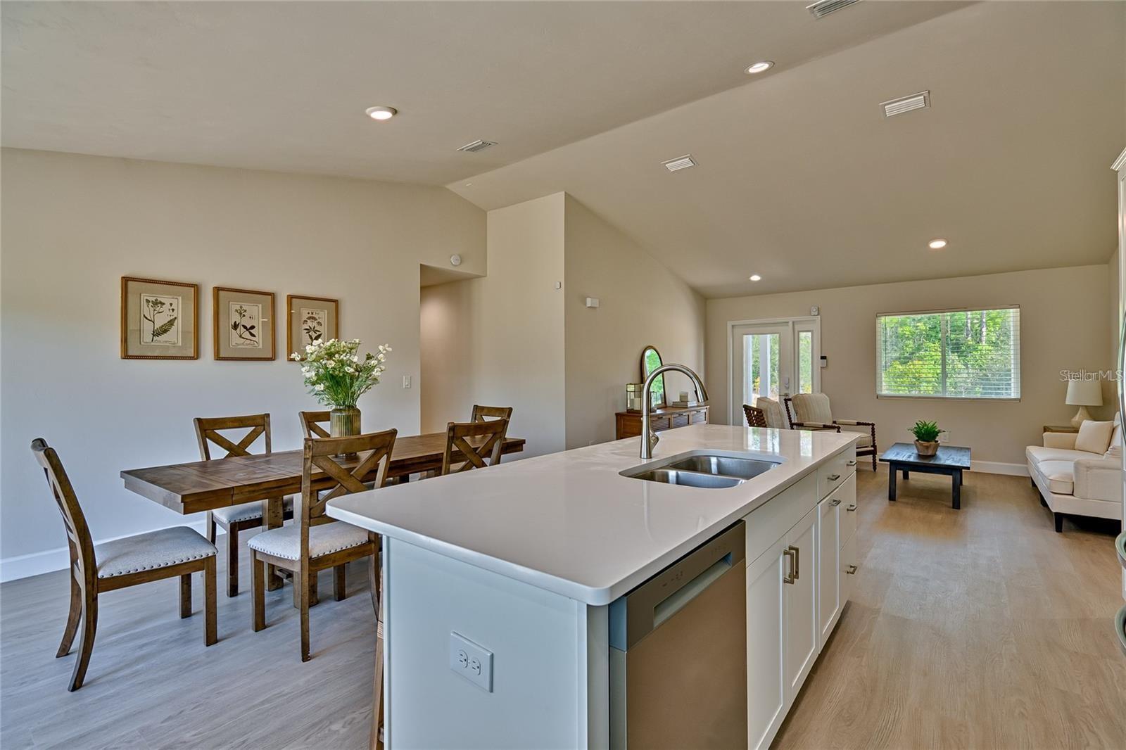 135 Hartford, Hawthorne, FL 32640