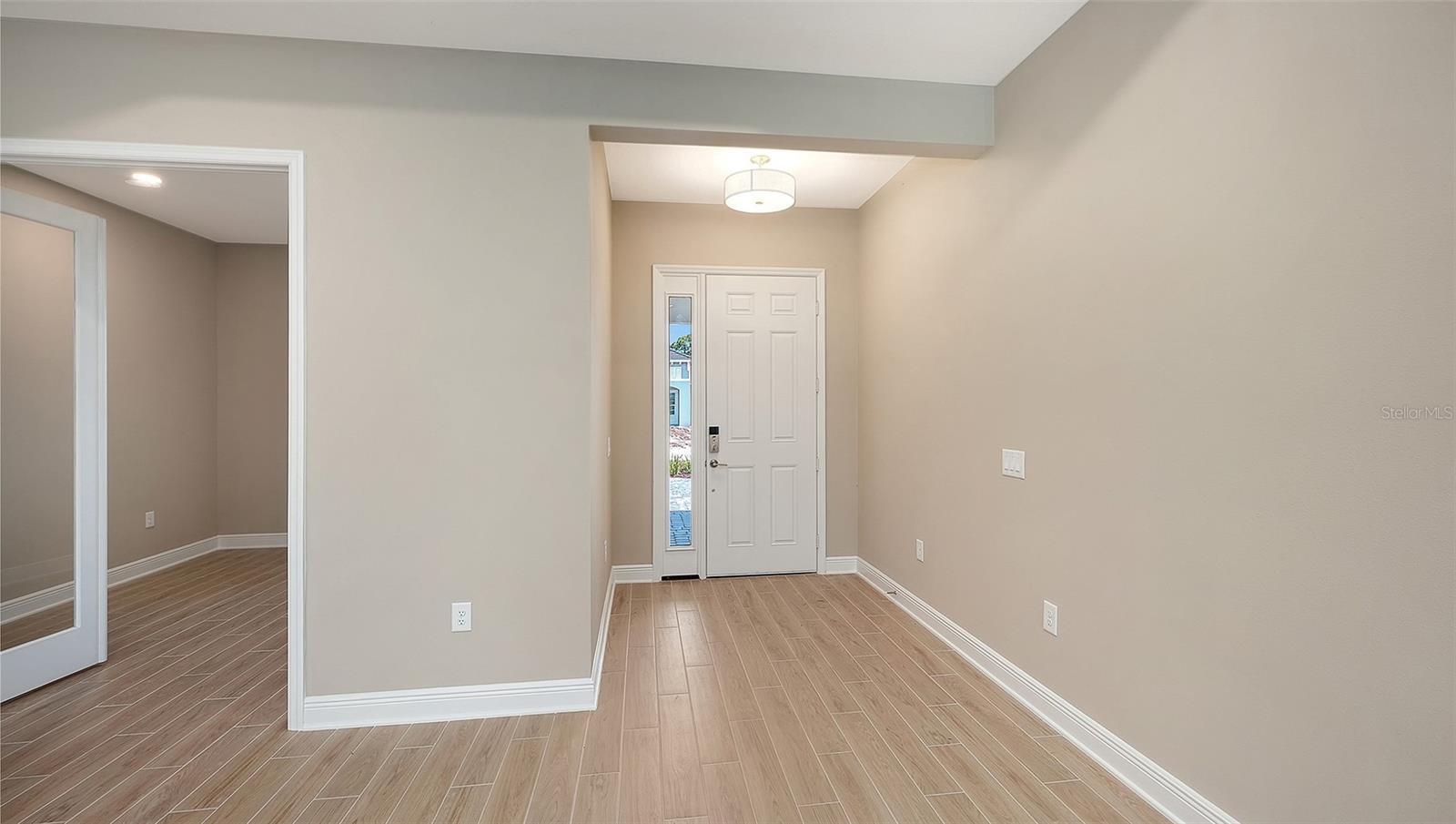 6336 Lake Woodruff, Sarasota, FL 34241