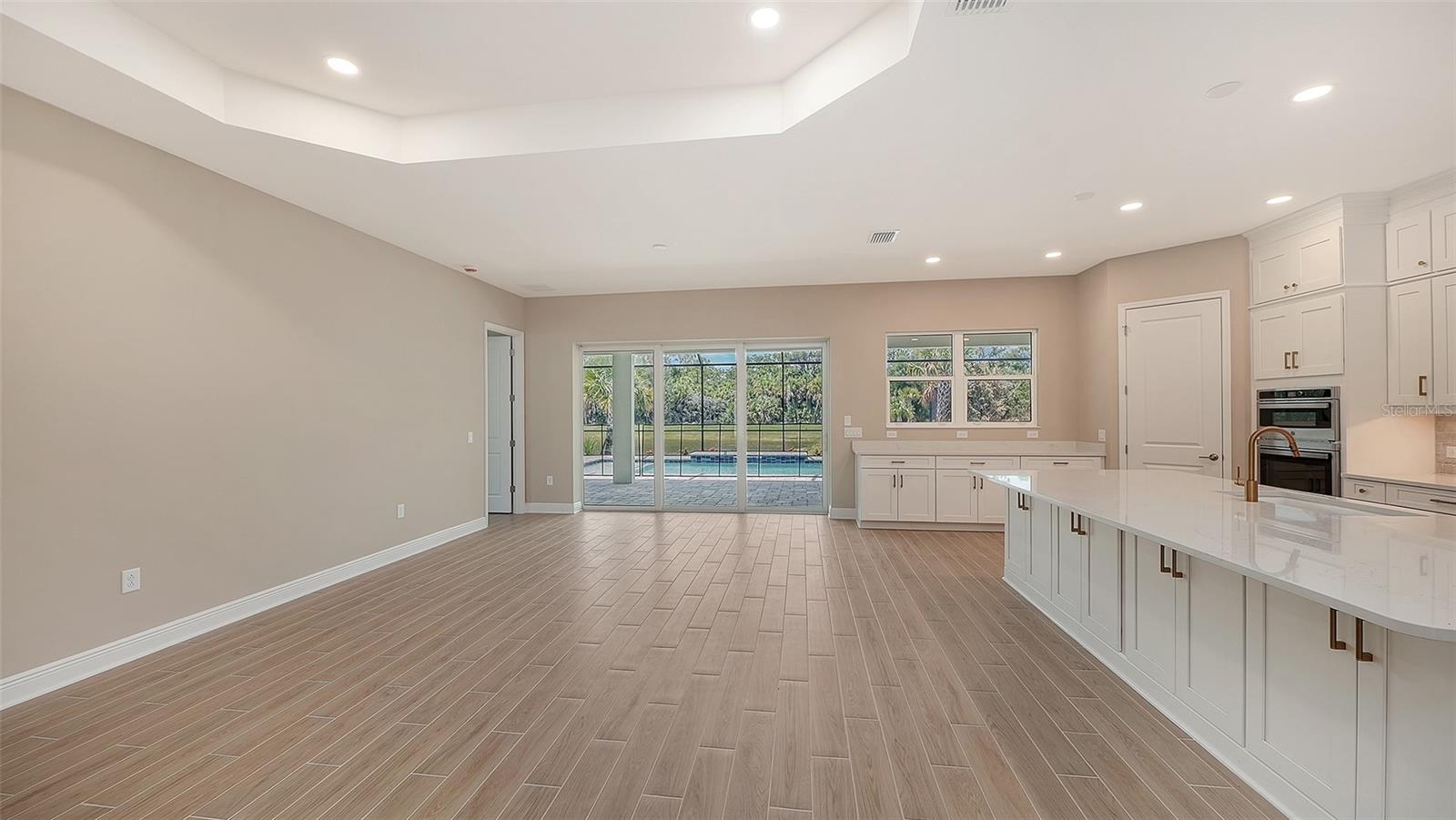 6336 Lake Woodruff, Sarasota, FL 34241