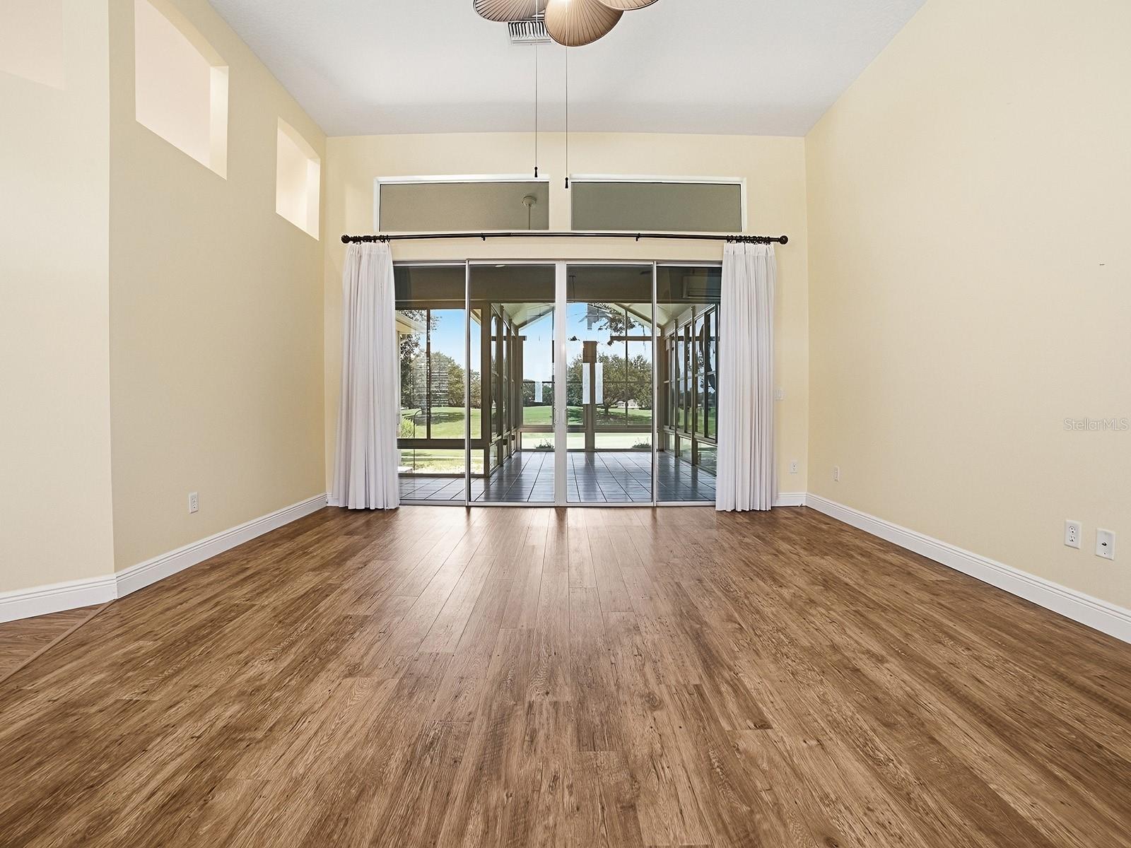 17627 88th Covington, The Villages, FL 32162