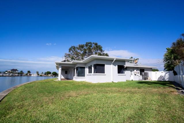 7800 4th, St Petersburg, FL 33707