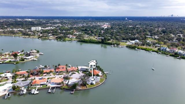 7800 4th, St Petersburg, FL 33707