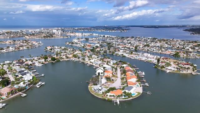 7800 4th, St Petersburg, FL 33707