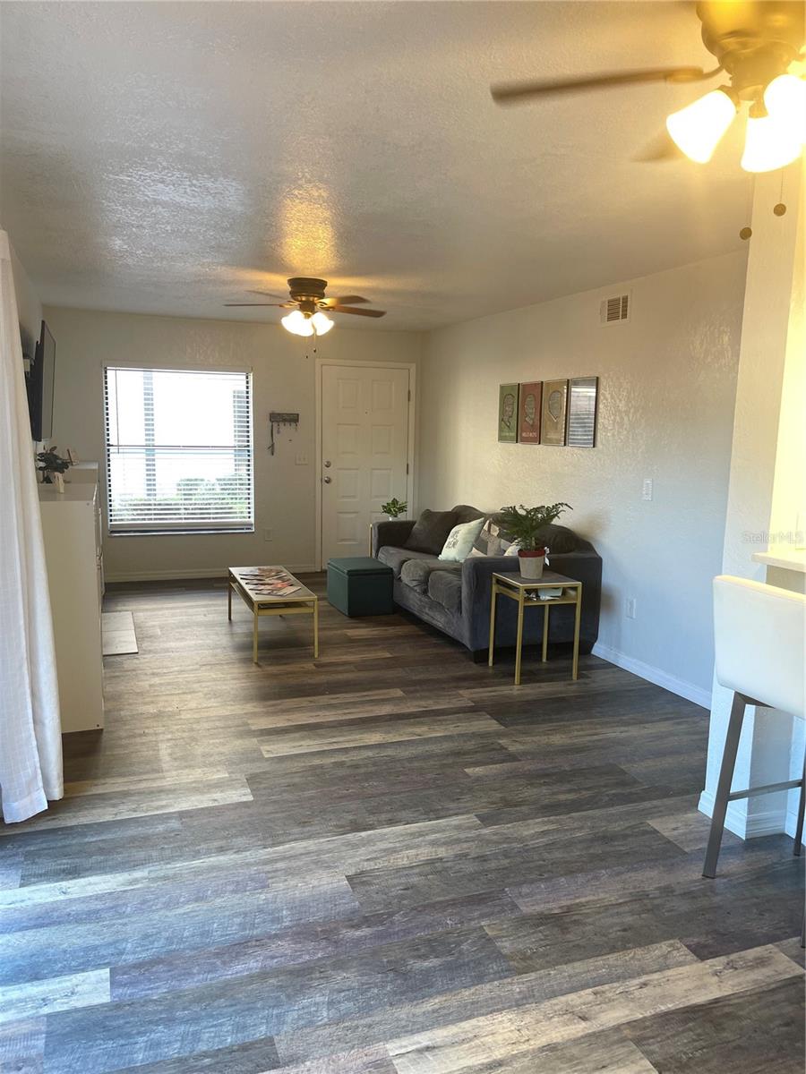 4025 Angel Oak Unit 103, Tampa, FL 33613