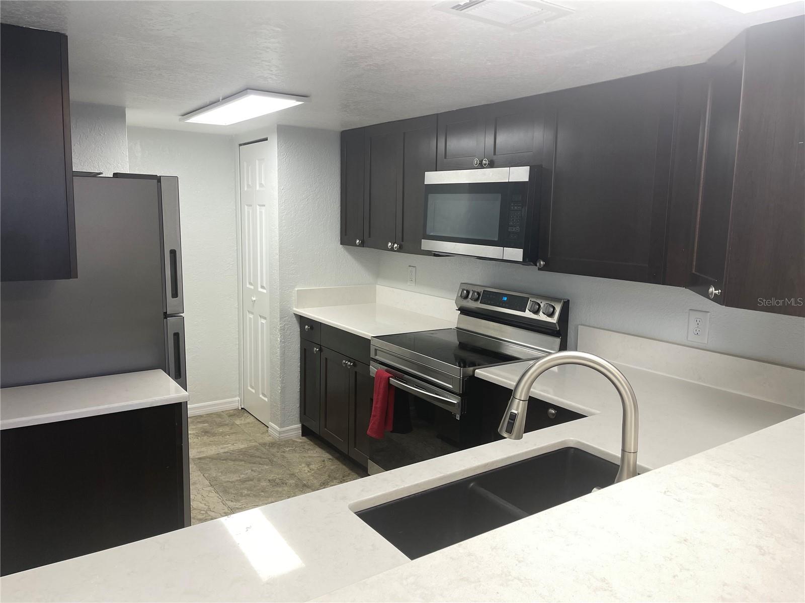 4025 Angel Oak Unit 103, Tampa, FL 33613