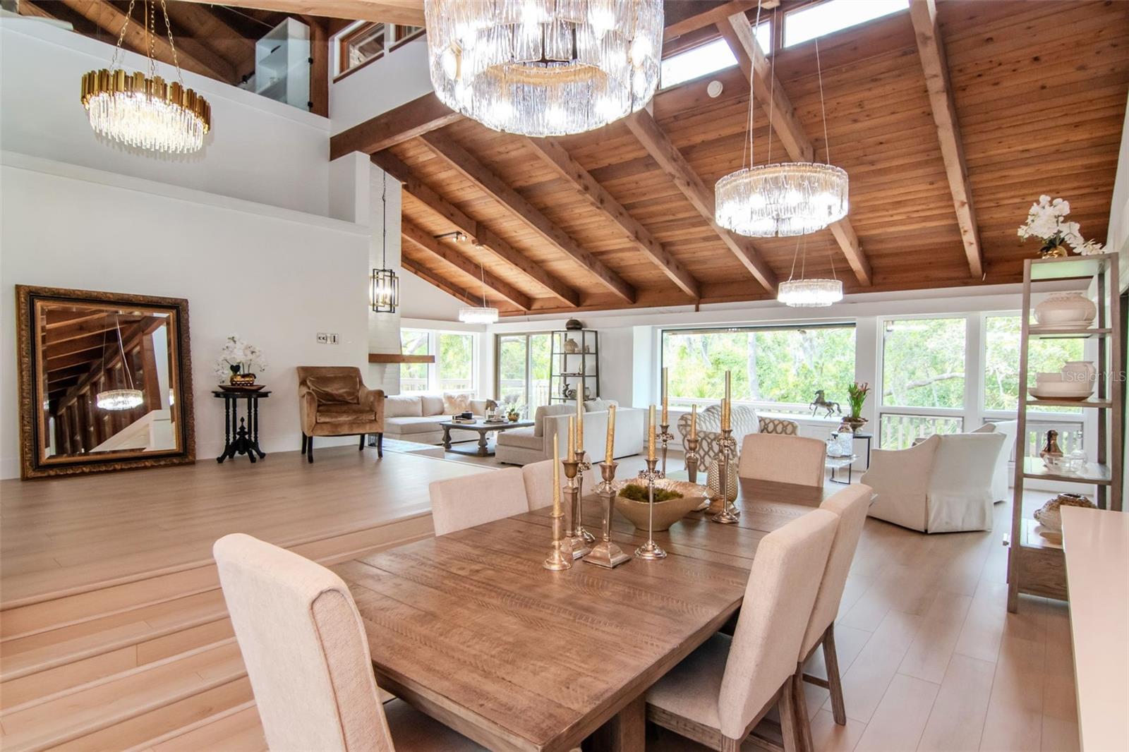 1296 Weybridge, Dunedin, FL 34698