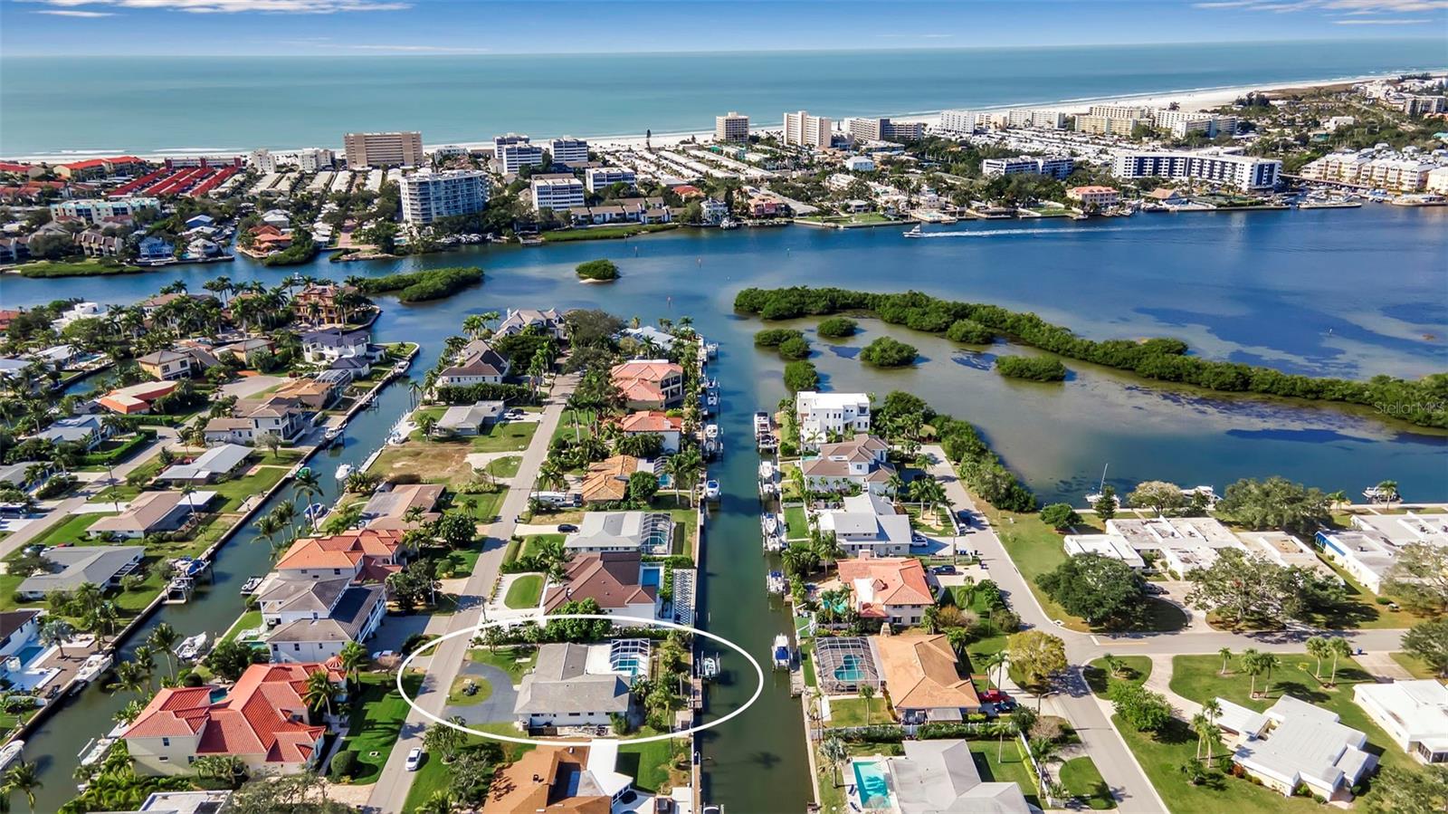 1649 Stanford, Sarasota, FL 34231